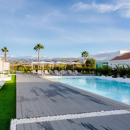 Seven & Wellness - Gay Men Only 4*